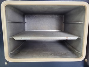 Thumbnail image of Gallenkamp Laboratory Vacuum Oven  App No. 2350 F 01  CN 0VL 570 010J Faulty 