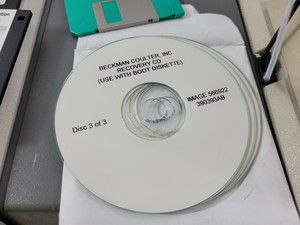 Thumbnail image of Beckman Coulter Model DU 800 UV/VIS Spectrophotometer Lab