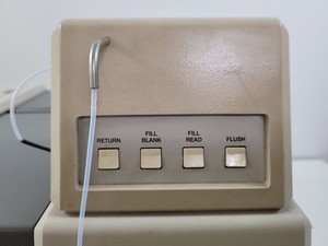 Thumbnail image of Beckman Coulter Model DU 800 UV/VIS Spectrophotometer Lab