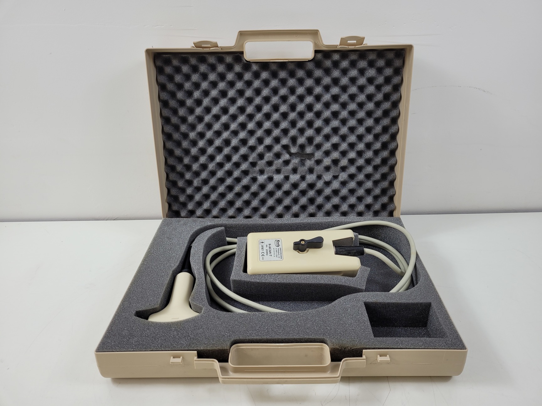 Image of Medison Voluson 530D Ultrasound Machine Lab Spares/Repairs