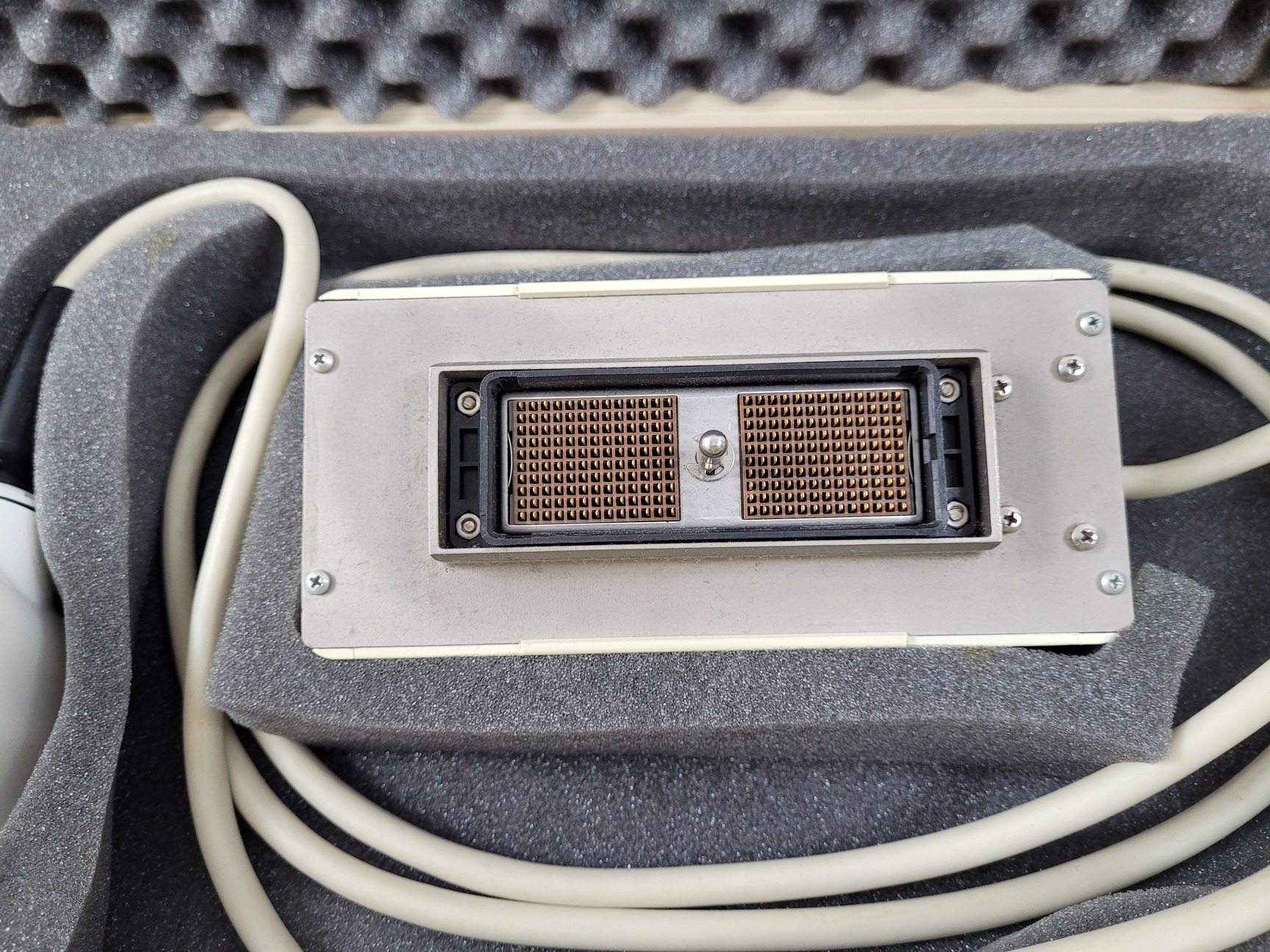 Image of Medison Voluson 530D Ultrasound Machine Lab Spares/Repairs