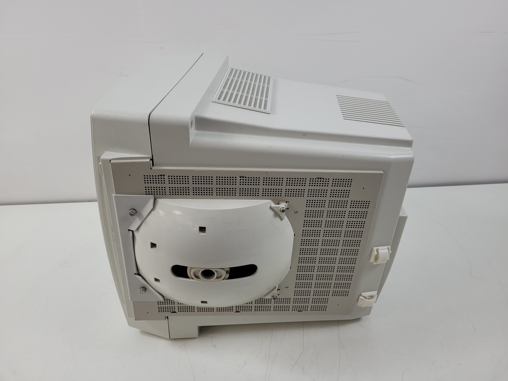 Image of Medison Voluson 530D Ultrasound Machine Lab Spares/Repairs