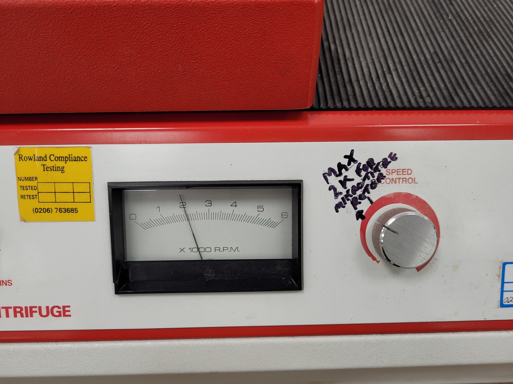 Image of Denley Refrigerated Centrifuge Model BR401 with Rotor Lab 901306 microplate