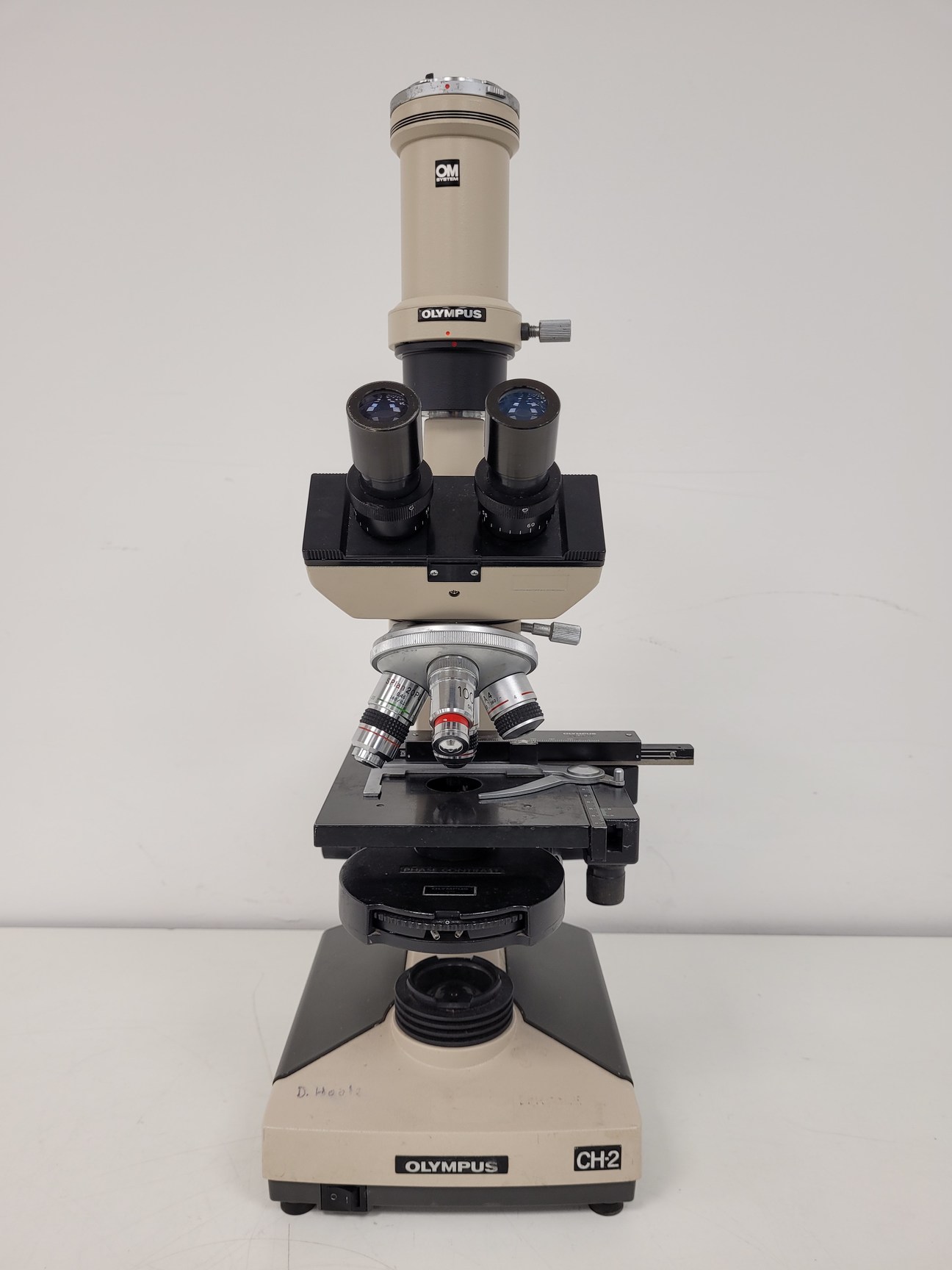 Image of Olympus CH-2 CHS Microscope with 4 x Objectives SPlan A4 FLU Lab