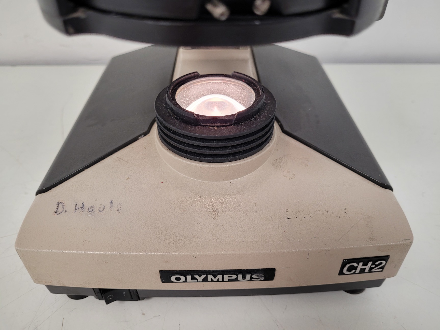Image of Olympus CH-2 CHS Microscope with 4 x Objectives SPlan A4 FLU Lab