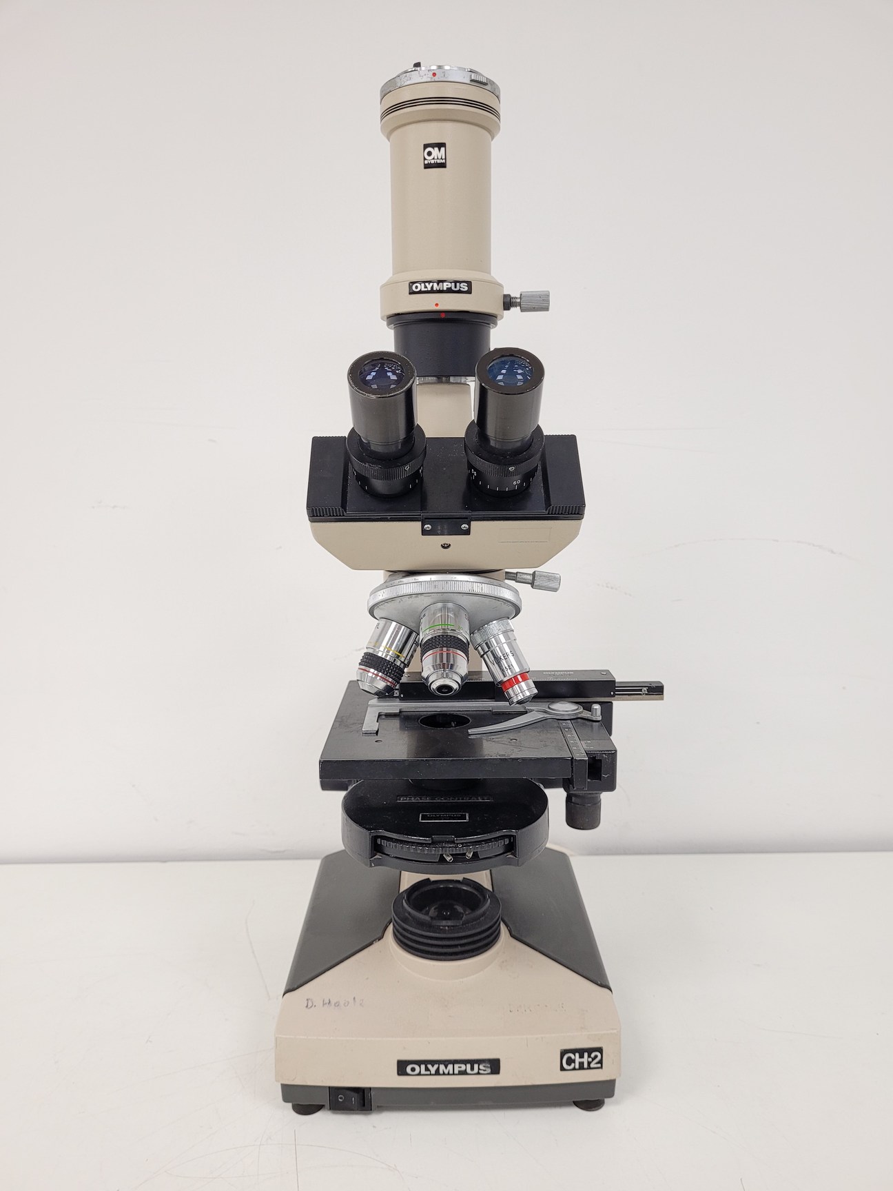 Image of Olympus CH-2 CHS Microscope with 4 x Objectives SPlan A4 FLU Lab