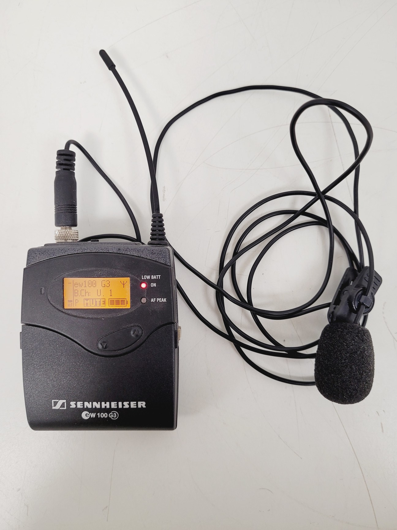 Image of Sennheiser SK100 G3 Wireless Microphone Transmitter & EM100 Diversity Receiver