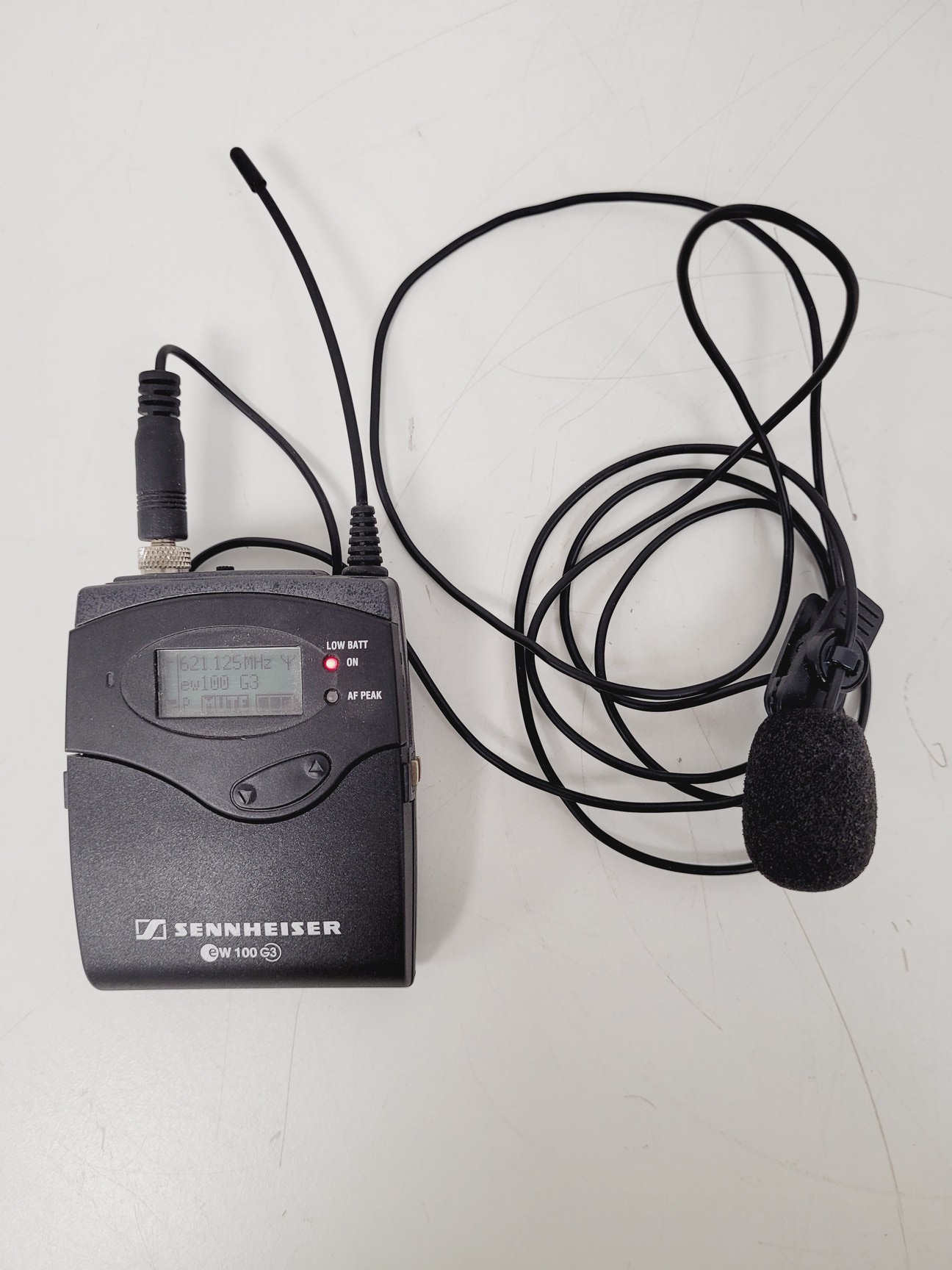 Image of Sennheiser SK100 G3 Wireless Microphone Transmitter & EM100 Diversity Receiver