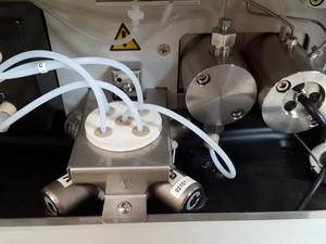 Thumbnail image of Dionex HPLC System - UCI-100, PDA-100, RF 2000, TCC-100, P680A LPG-4  Lab