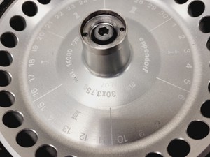Thumbnail image of Eppendorf Refrigerated Centrifuge 5417R with FA 45-30-11 Rotor Spares/Repairs