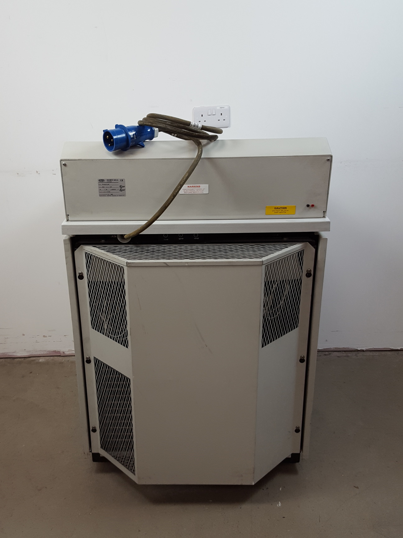 Image of Sorvall Refrigerated Laboratory Centrifuge RC-5B Plus with SS-34 Rotor Lab