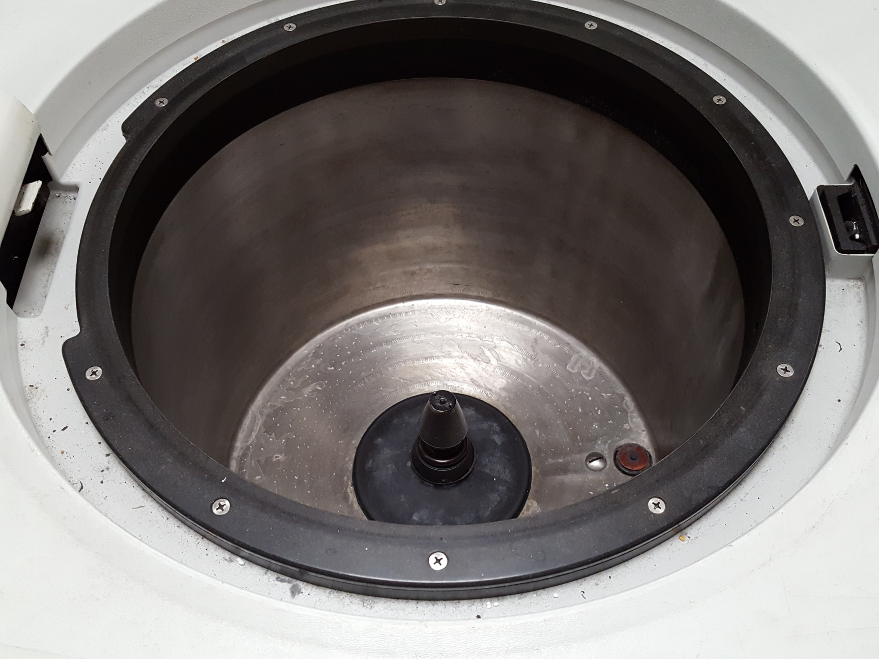 Image of Sorvall Refrigerated Laboratory Centrifuge RC-5B Plus with SS-34 Rotor Lab
