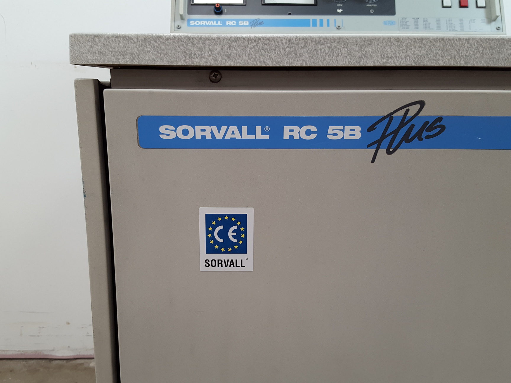 Image of Sorvall Refrigerated Laboratory Centrifuge RC-5B Plus with SS-34 Rotor Lab