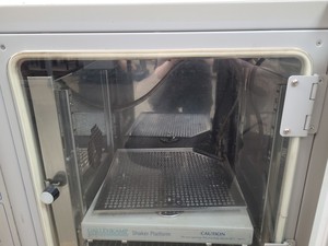 Thumbnail image of Gallenkamp Plus II Laboratory Incubator Cat No. IPL.075.FD1.C Lab