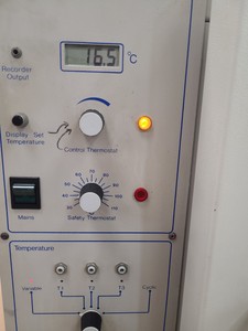 Thumbnail image of Gallenkamp Plus II Laboratory Incubator Cat No. IPL.075.FD1.C Lab