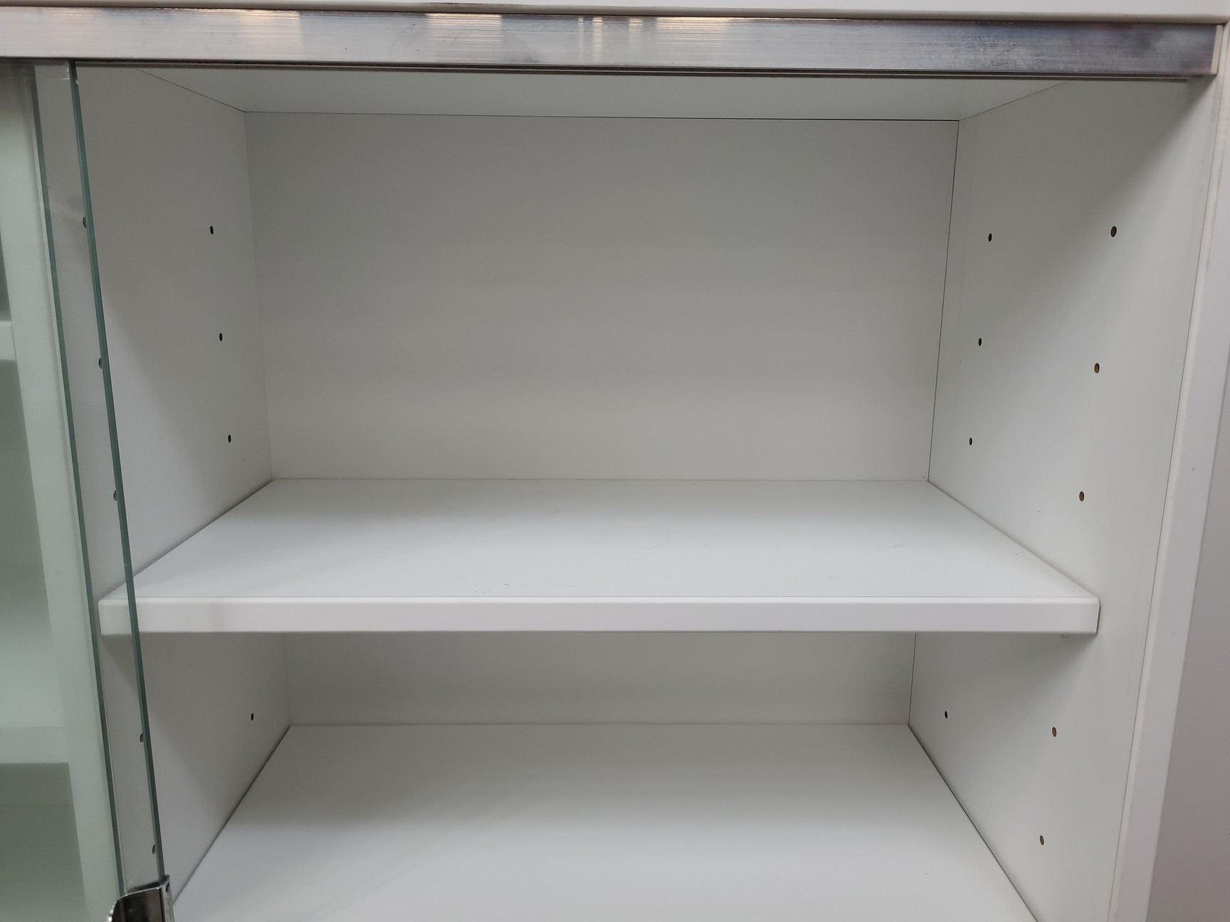 Image of 4x  Square Laboratory Cabinets with Glass Sliding Doors Lab
