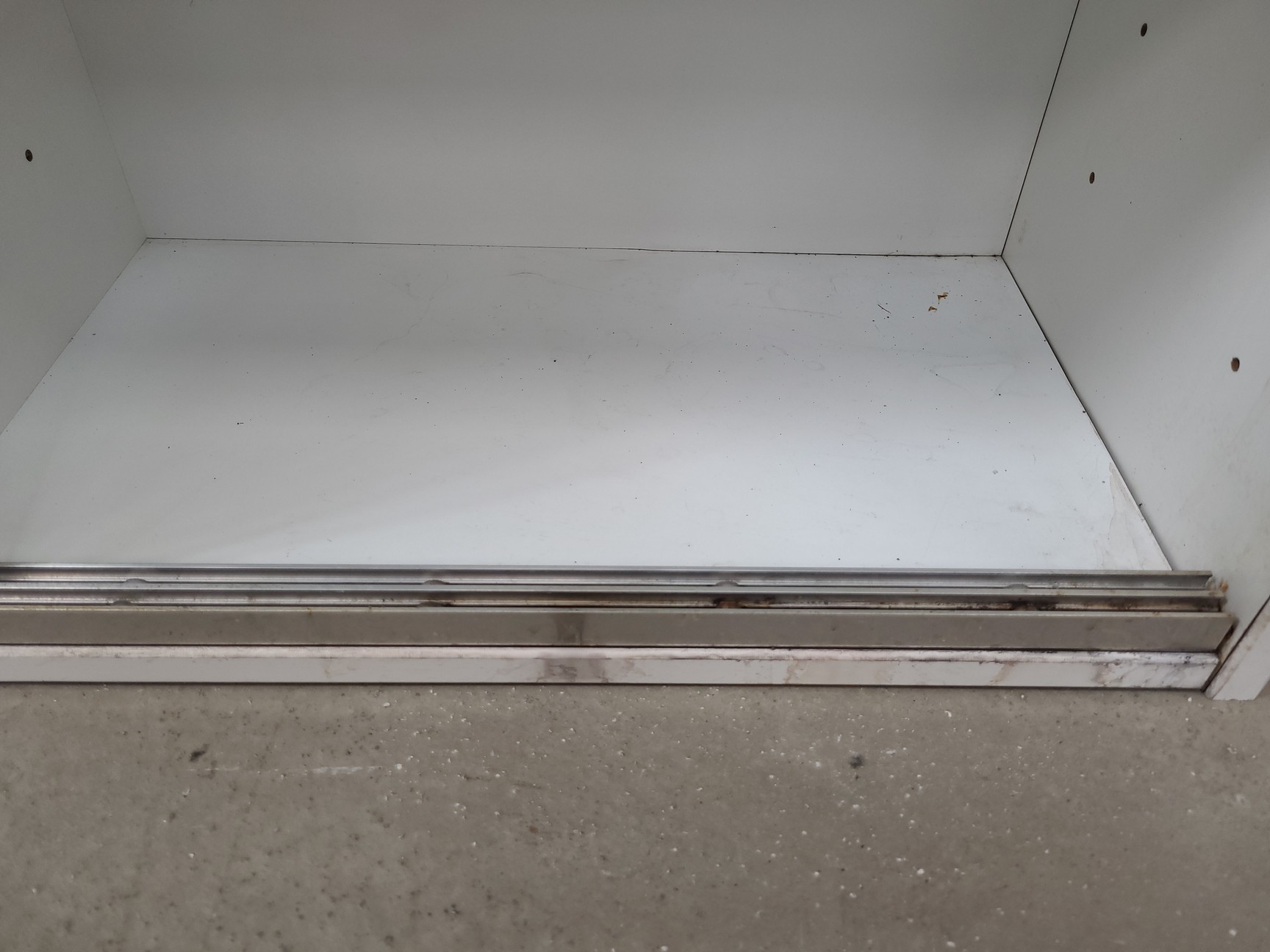 Image of 4x  Square Laboratory Cabinets with Glass Sliding Doors Lab