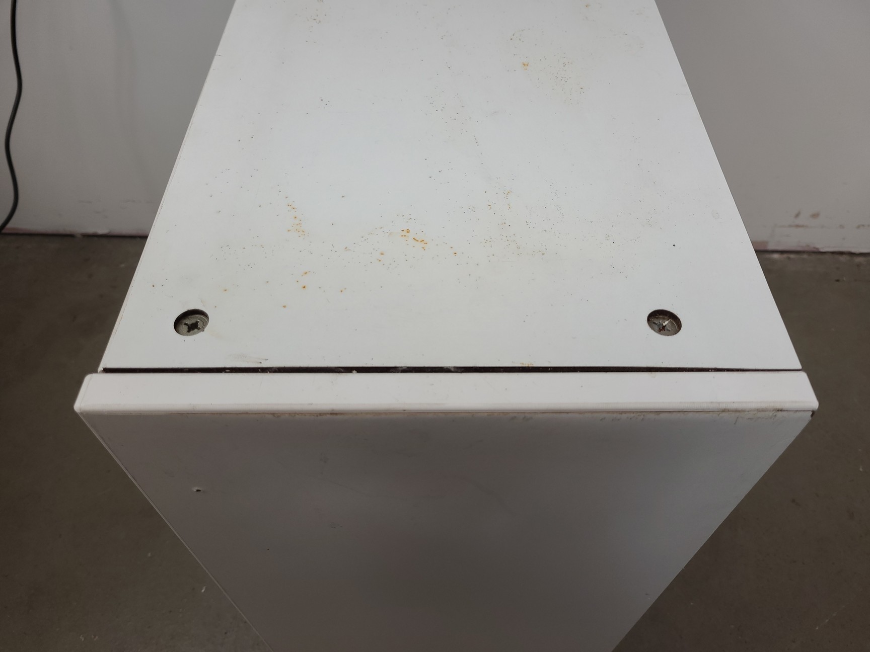 Image of 4x  Square Laboratory Cabinets with Glass Sliding Doors Lab