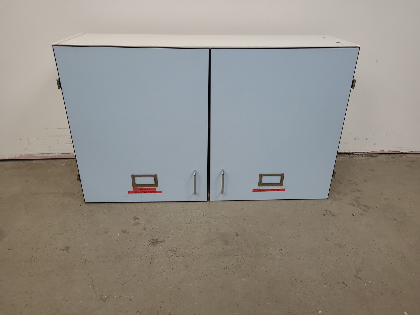 Image of 8 x Wall Mounted Double Door Laboratory Cupboards  L 100cm x W 34cm x H 60cm Lab