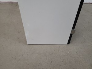 Thumbnail image of 8 x Wall Mounted Double Door Laboratory Cupboards  L 100cm x W 34cm x H 60cm Lab