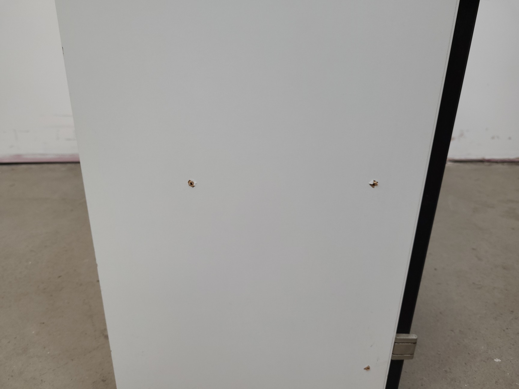 Image of 8 x Wall Mounted Double Door Laboratory Cupboards  L 100cm x W 34cm x H 60cm Lab