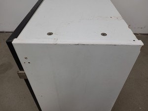 Thumbnail image of 8 x Wall Mounted Double Door Laboratory Cupboards  L 100cm x W 34cm x H 60cm Lab