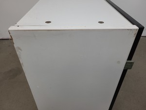 Thumbnail image of 8 x Wall Mounted Double Door Laboratory Cupboards  L 100cm x W 34cm x H 60cm Lab