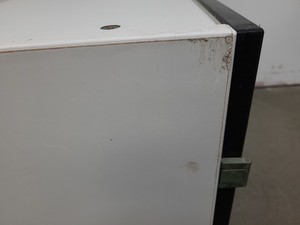 Thumbnail image of 8 x Wall Mounted Double Door Laboratory Cupboards  L 100cm x W 34cm x H 60cm Lab
