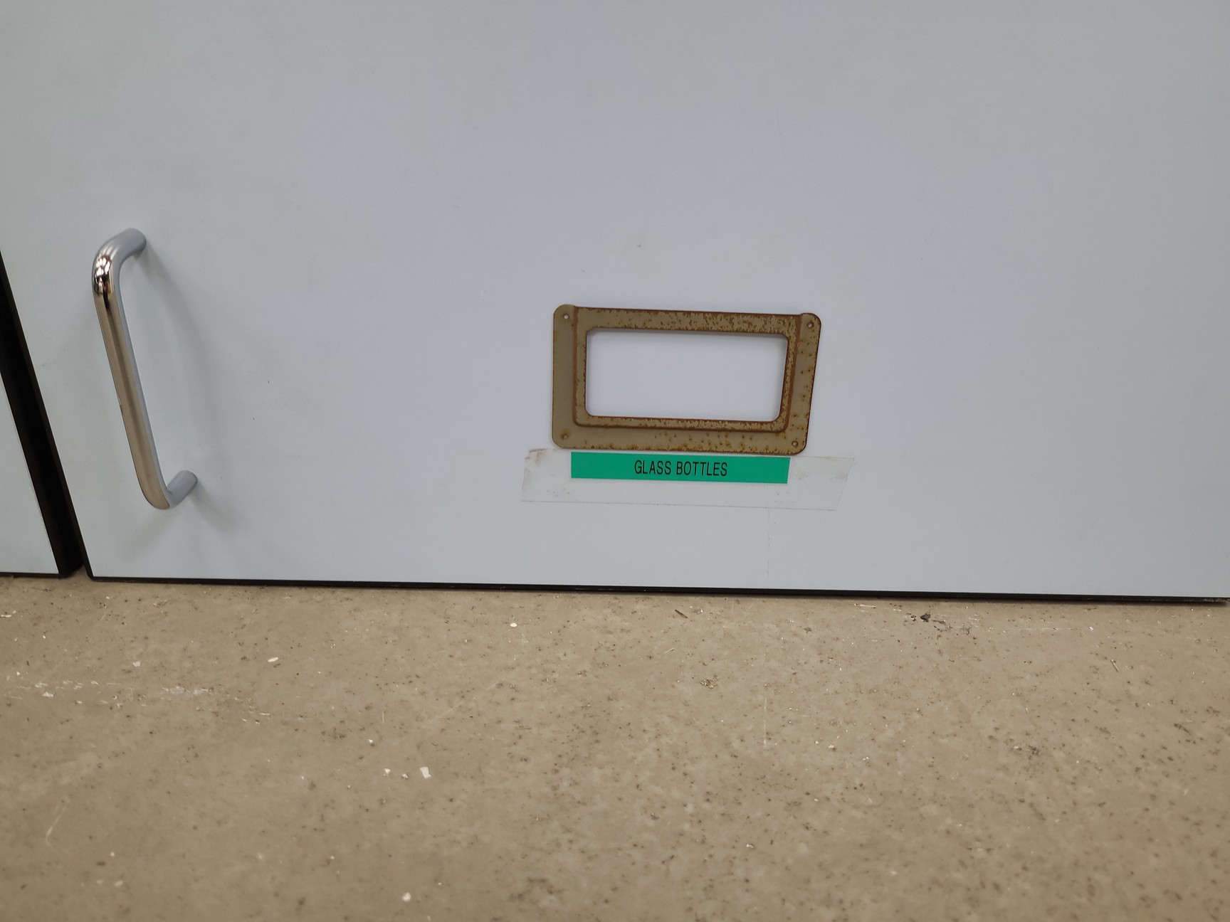 Image of 8 x Wall Mounted Double Door Laboratory Cupboards  L 100cm x W 34cm x H 60cm Lab
