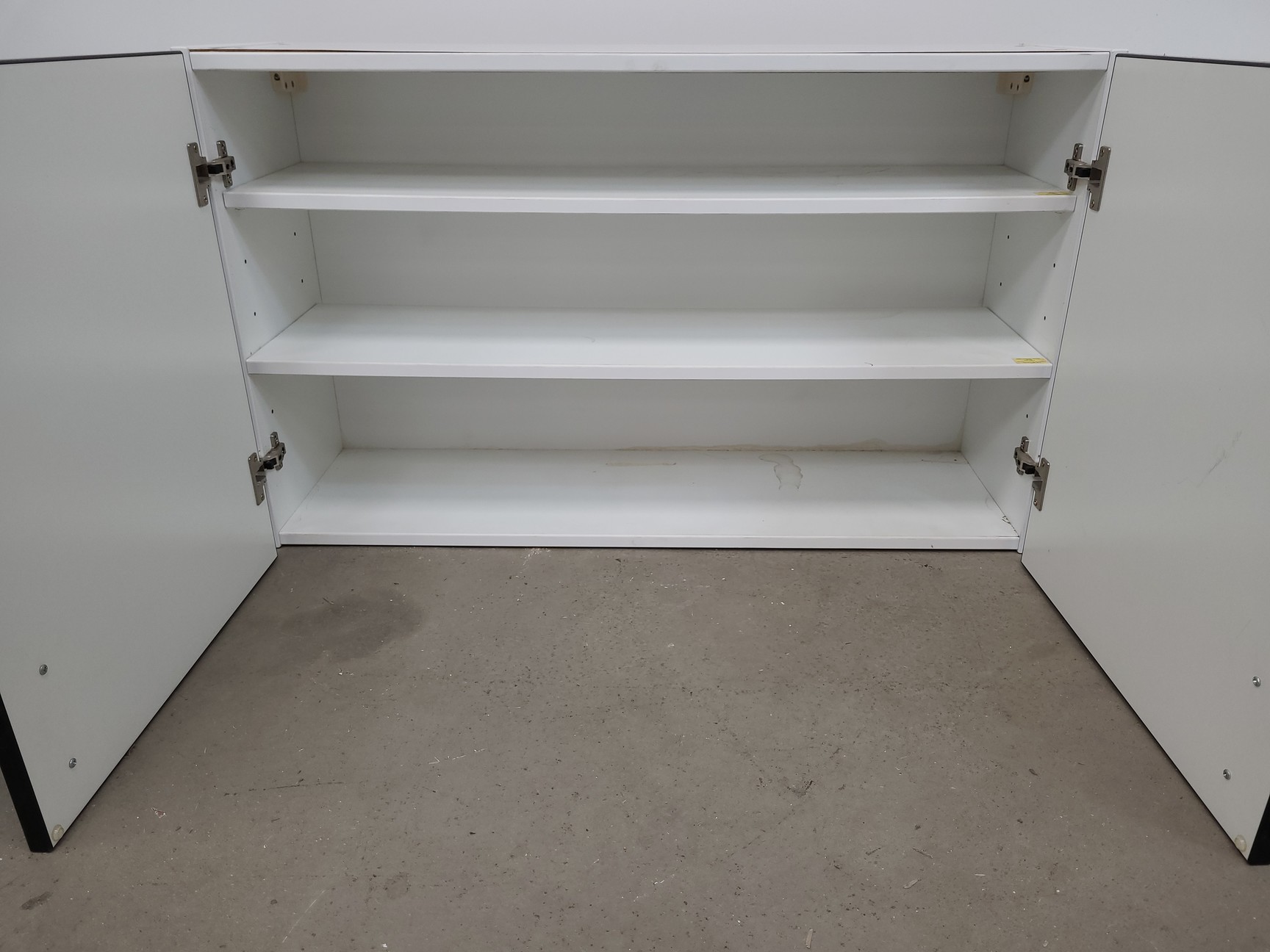 Image of 8 x Wall Mounted Double Door Laboratory Cupboards  L 100cm x W 34cm x H 60cm Lab