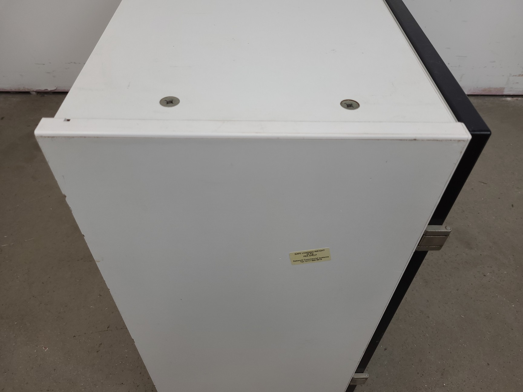 Image of 8 x Wall Mounted Double Door Laboratory Cupboards  L 100cm x W 34cm x H 60cm Lab
