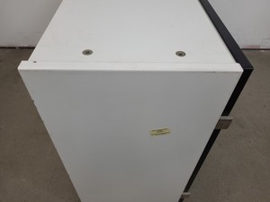 Thumbnail image of 8 x Wall Mounted Double Door Laboratory Cupboards  L 100cm x W 34cm x H 60cm Lab