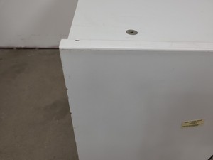 Thumbnail image of 8 x Wall Mounted Double Door Laboratory Cupboards  L 100cm x W 34cm x H 60cm Lab