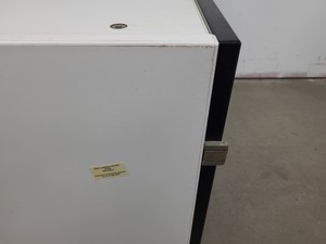 Thumbnail image of 8 x Wall Mounted Double Door Laboratory Cupboards  L 100cm x W 34cm x H 60cm Lab