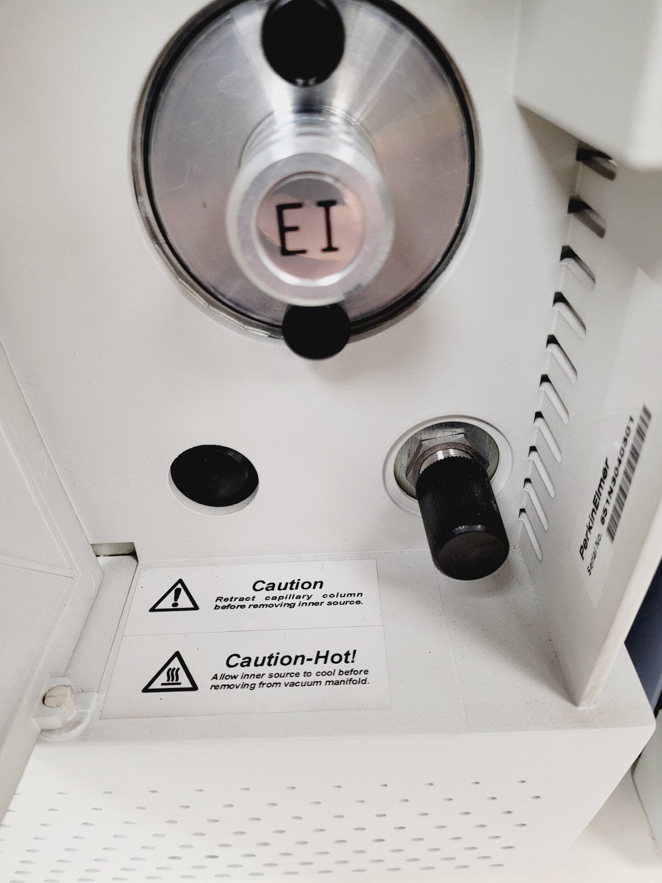 Image of Perkin Elmer Clarus 500 MS-GC Mass Spectrometer Gas Chromatograph System Faulty