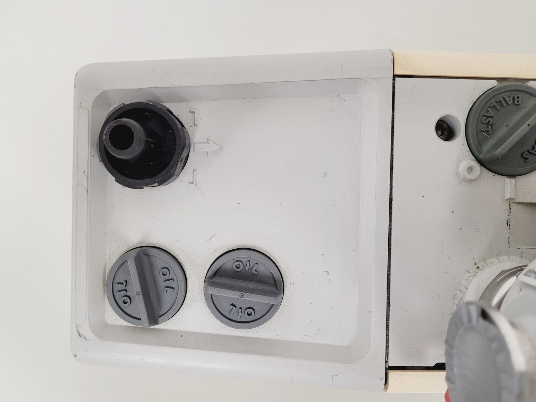 Image of Edwards RV8 Rotary Vane Vacuum Pump & FL20K Foreline Trap Lab