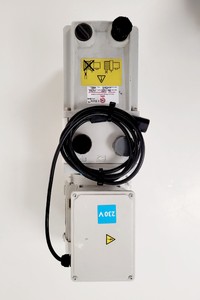 Thumbnail image of Edwards 28 E2M28 Rotary Vane Vacuum Pump Lab
