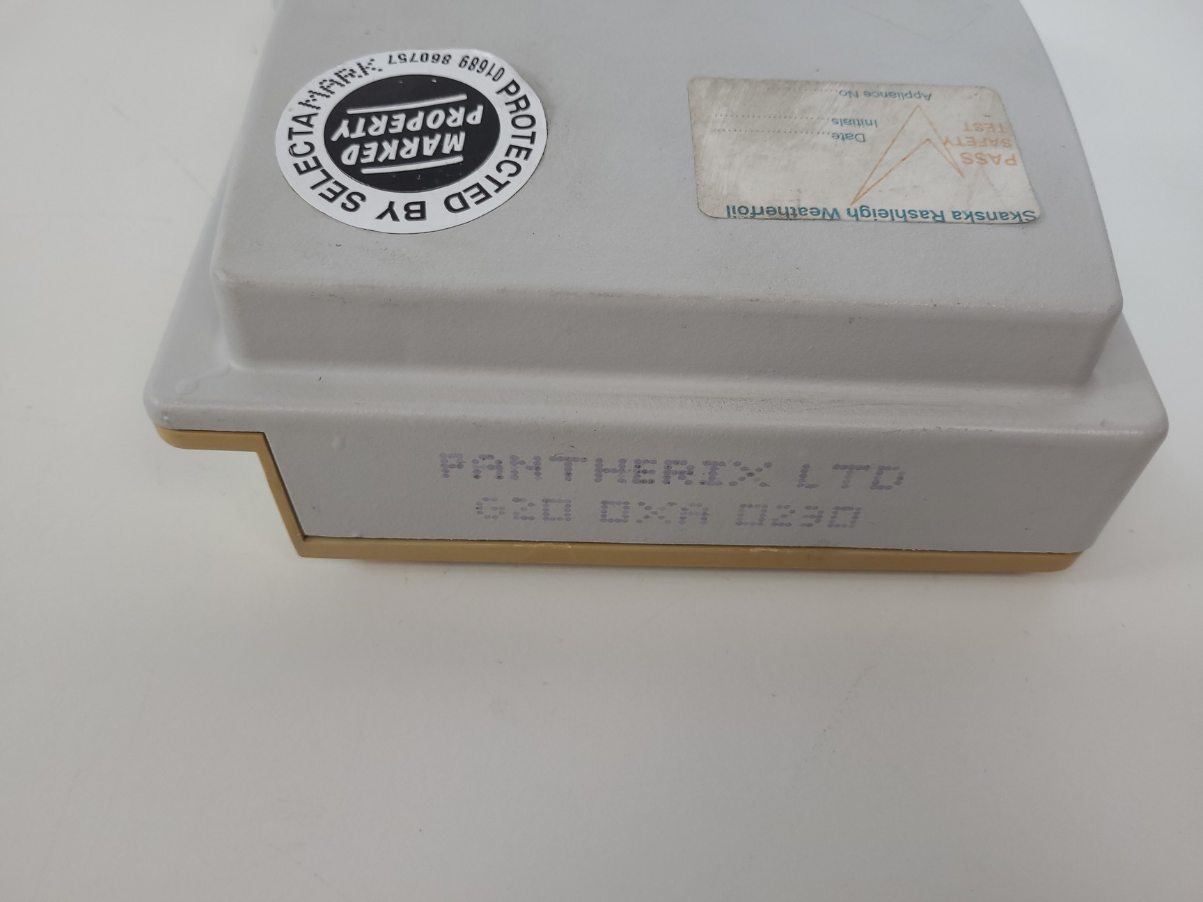 Image of Irori AccuTag 100 Scanning Station  Model: At-100-CS-CE Lab