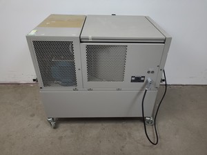 Thumbnail image of Sanyo MSE Mistral 3000i Refrigerated Benchtop Centrifuge Lab