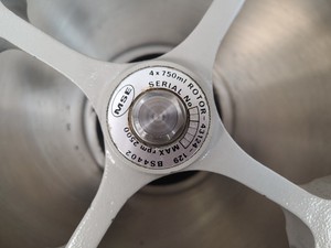 Thumbnail image of Sanyo MSE Mistral 3000i Refrigerated Benchtop Centrifuge Lab