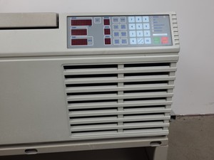 Thumbnail image of Sanyo MSE Mistral 3000i Refrigerated Benchtop Centrifuge Lab