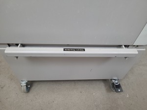Thumbnail image of Sanyo MSE Mistral 3000i Refrigerated Benchtop Centrifuge Lab