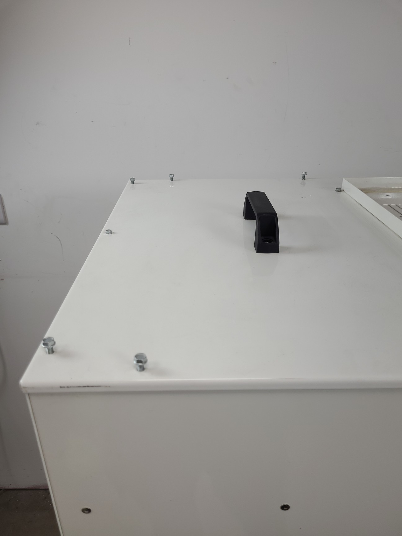Image of Clean-Hood Series 1200 Laminar Flow Cabinet Lab