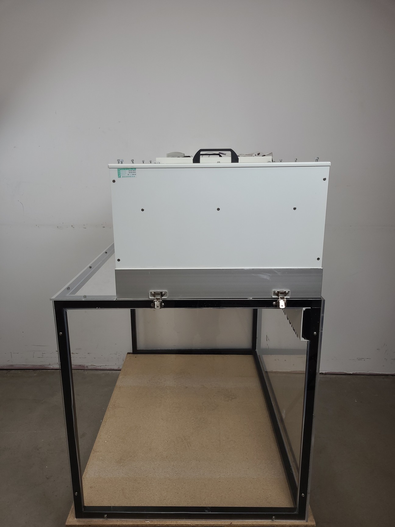 Image of Clean-Hood Series 1200 Laminar Flow Cabinet Lab
