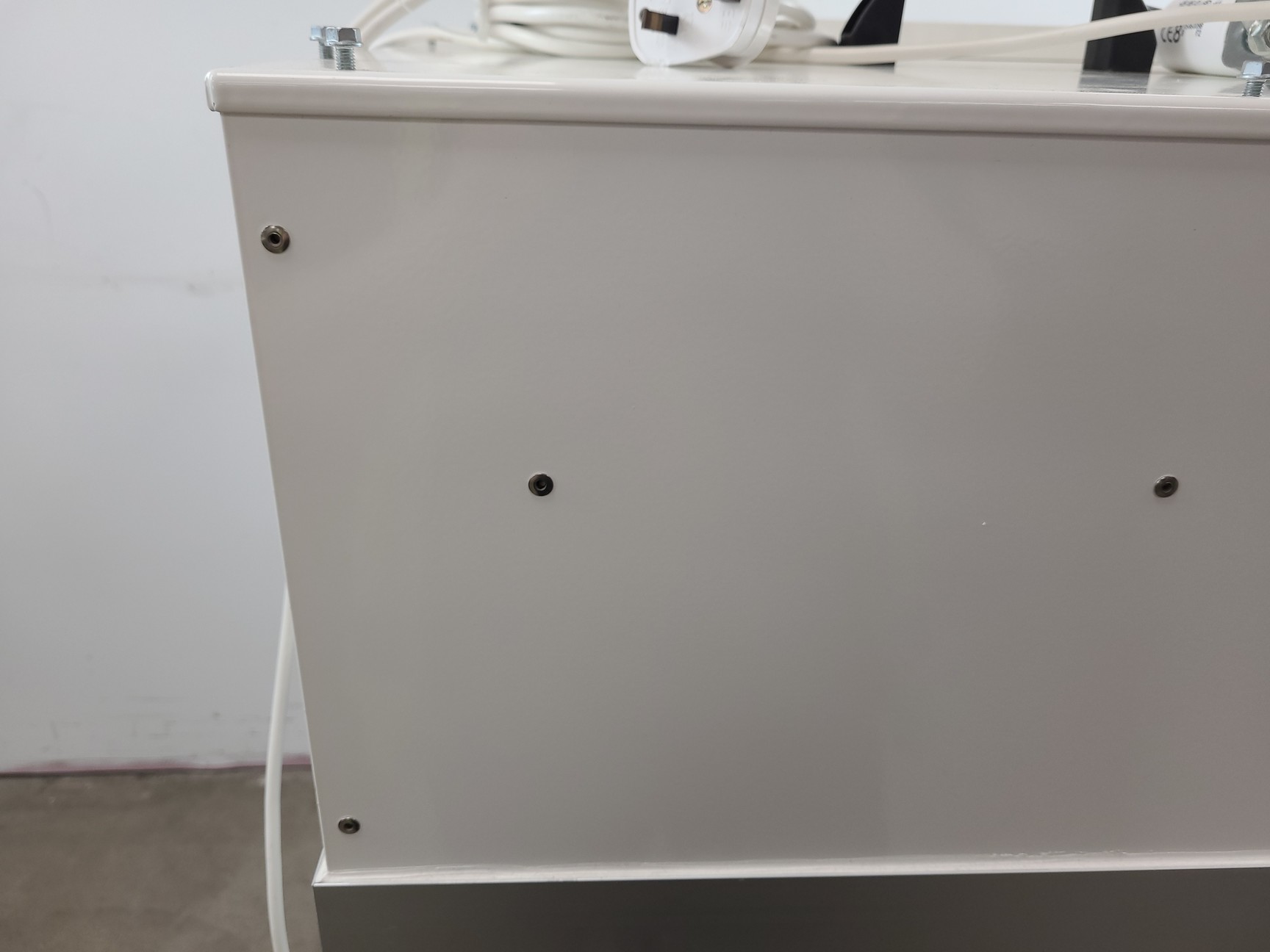 Image of Clean-Hood Series 1200 Laminar Flow Cabinet Lab
