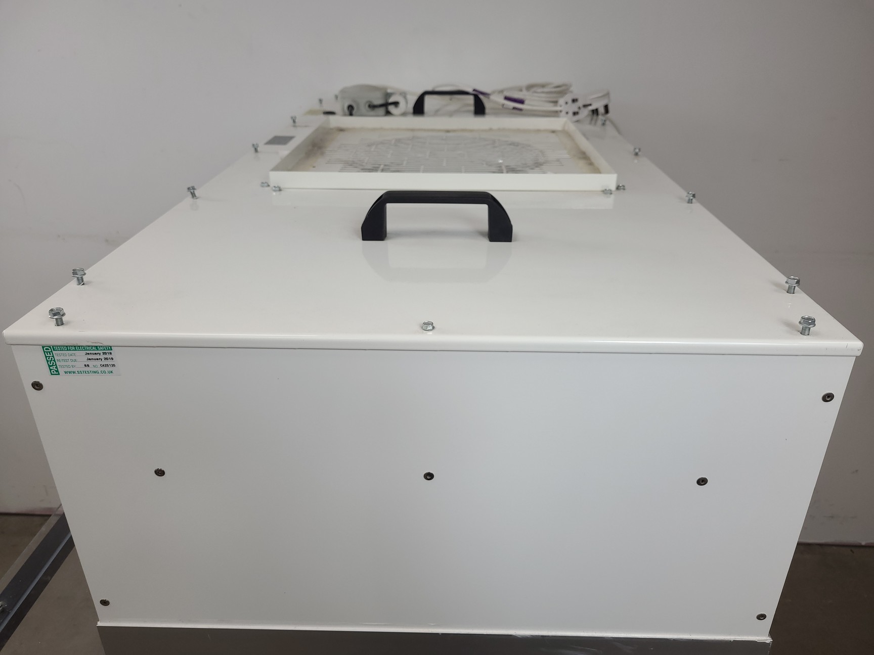 Image of Clean-Hood Series 1200 Laminar Flow Cabinet Lab