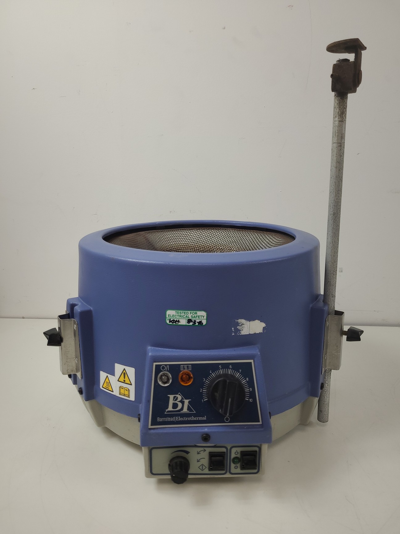 Image of Barnstead/Electrothermal Heating Mantle Magnetic Stirrer Cat No. EMA2000/CEB Lab
