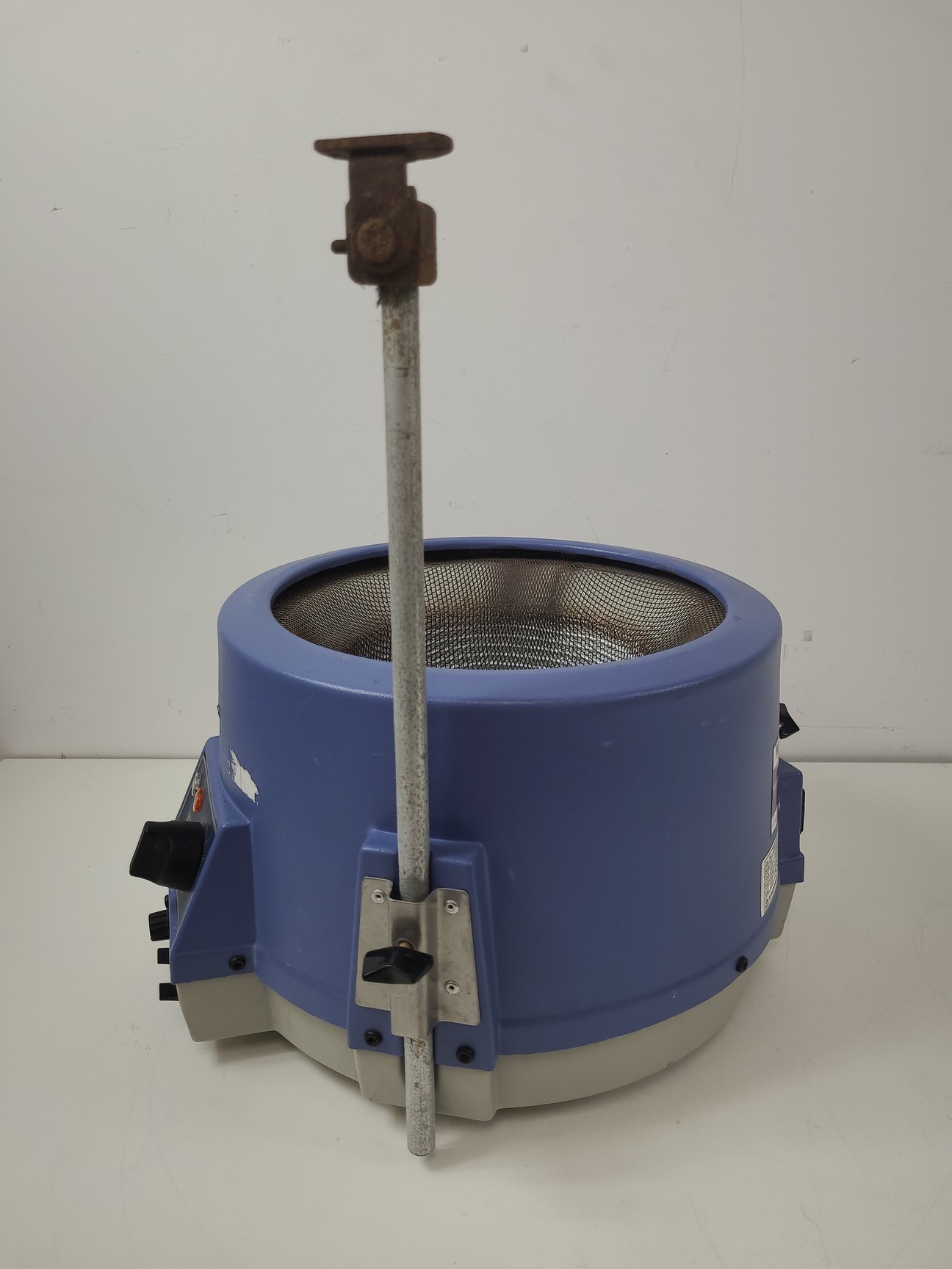 Image of Barnstead/Electrothermal Heating Mantle Magnetic Stirrer Cat No. EMA2000/CEB Lab