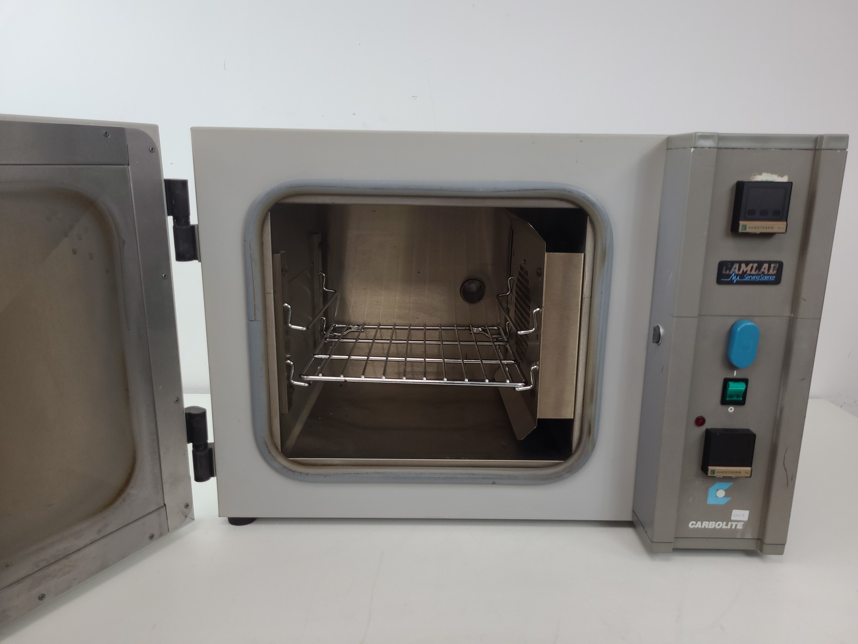 Image of Camlab Carbolite Laboratory Oven Type: NR30F Lab