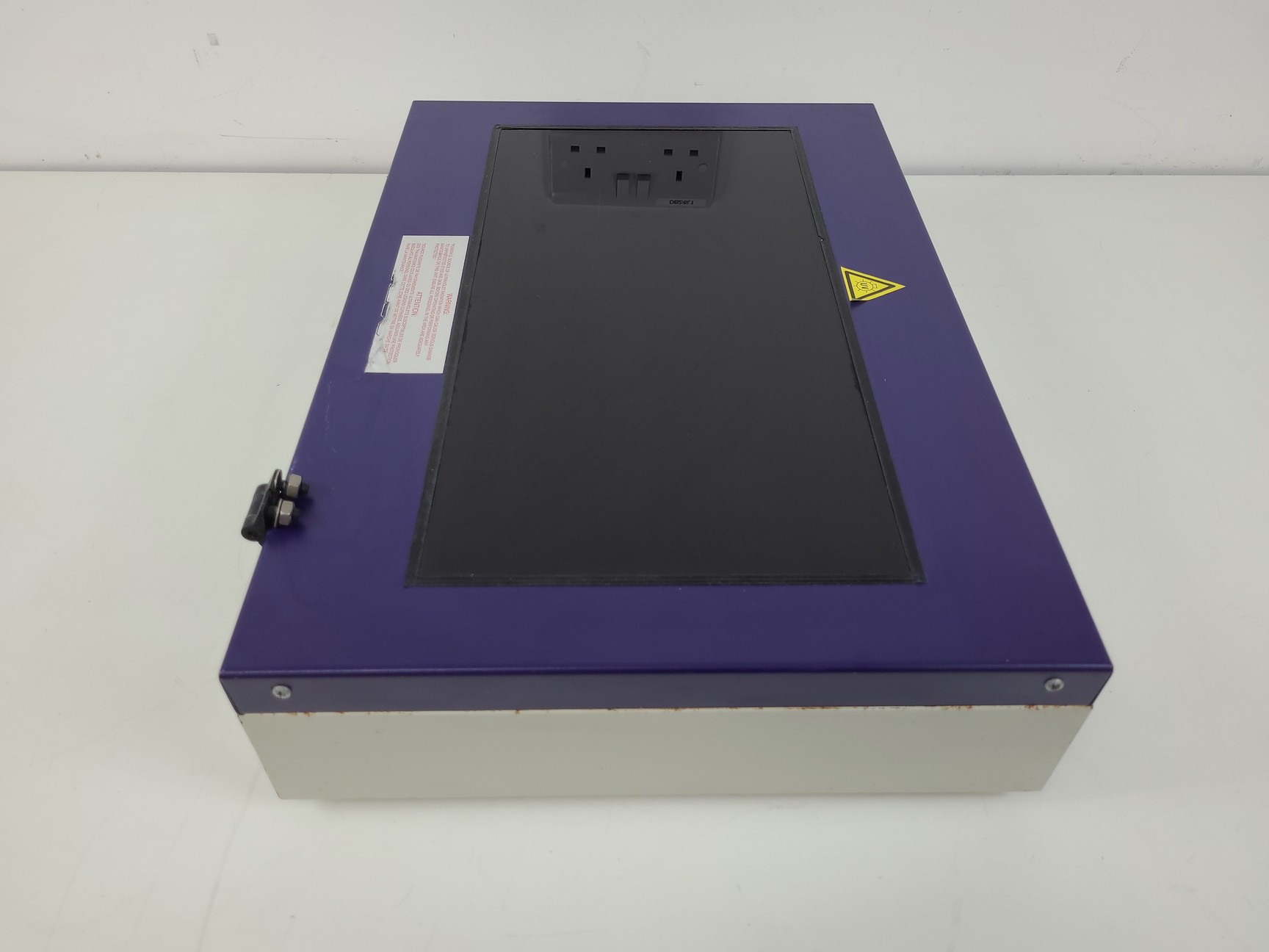 Image of UVP Dual-Intensity Transilluminator  Model: TM-40 Lab